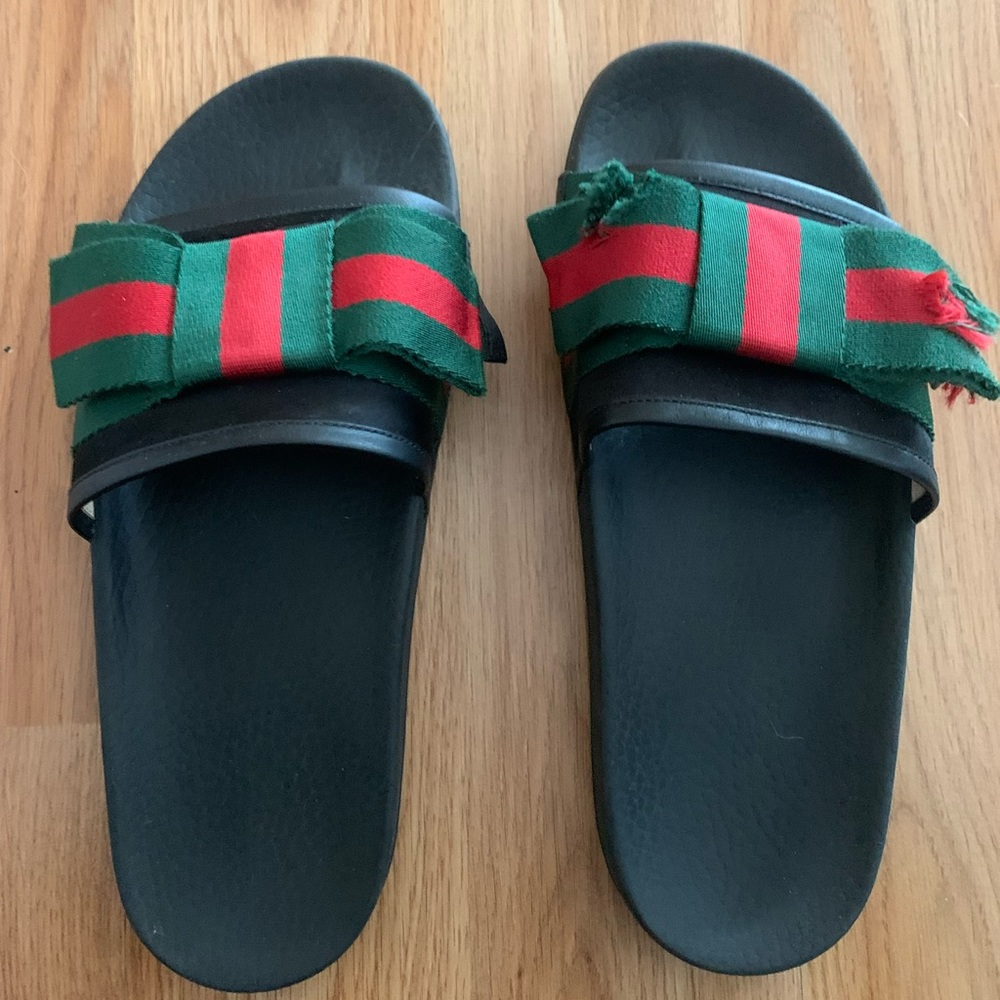 Gucci Rubber Striped Slides (dog ate my Gucci) AUTHENTIC sz9/39 Fixer Upper